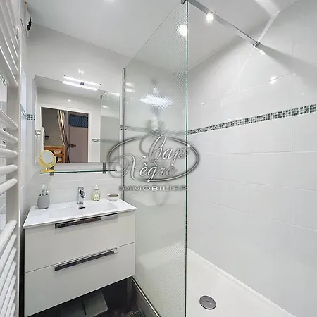 Appartement Familial Pour 4 Personnes à 150m De La De Cavalière - *